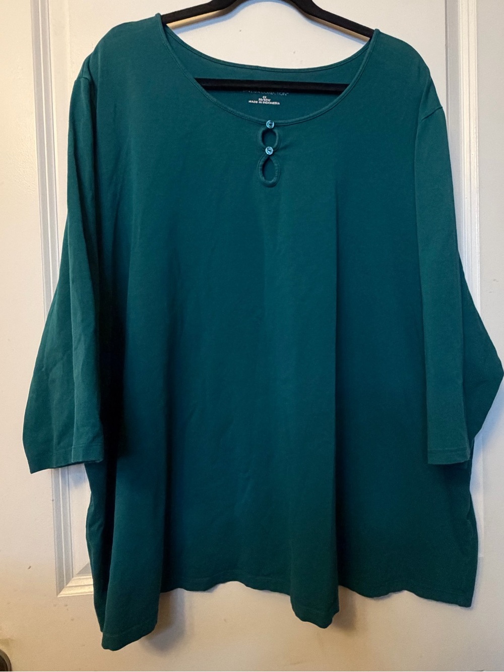 Catherines Suprema Collection Double-Ring Keyhole Deep Teal-Green, 3/4 Sleeves